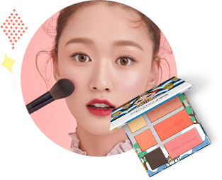 팔래트 제품과 메이크업하는 사람 이미지